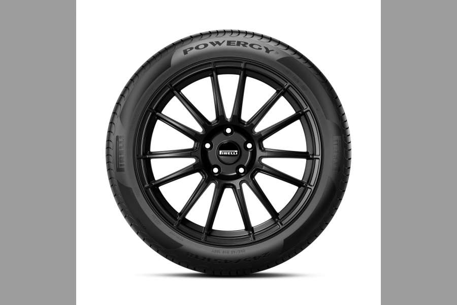 Der neue Sommerreifen wurde mit Hilfe von Virtual Reality optimiert. Bild: Pirelli.