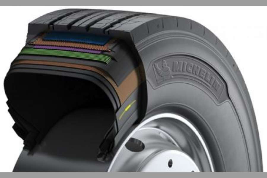 Reifenquerschnitt in Gelb eingezeichnet RFID-Chip. (Foto: Michelin)