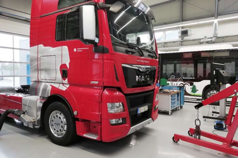 Vorbereitung zur Sicherheitsprüfung-Erstschulung am Bildungs- und Innovationscampus Handwerk der Handwerkskammer Potsdam. | Bild: Handwerkskammer Potsdam