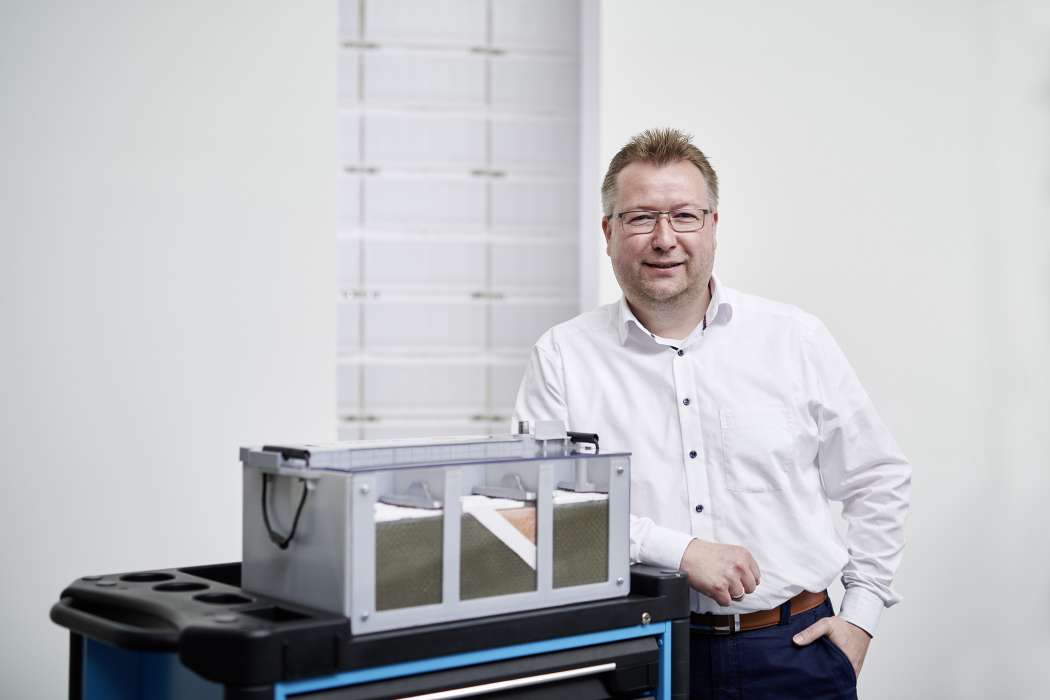 Thorsten Werle und sein Team haben die VARTA ProMotive AGM in enger Zusammenarbeit mit führenden europäischen Nutzfahrzeugherstellern entwickelt. | Bild: Clarios 