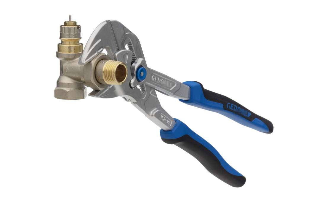 Der Zangenschlüssel vereint Zangen- und Schraubenschlüsselfunktionen. Foto: Gedore.