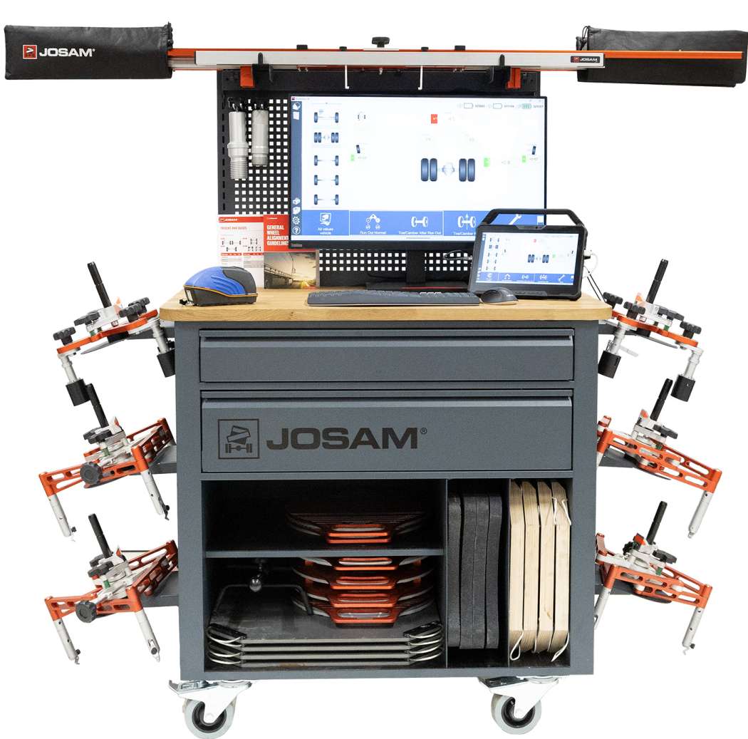 Neue cam-aligner-Kits sind bei Josam Richttechnik verfügbar. Die drei Varianten Master, Pro und Core sind jeweils für eigene Einsatzbedingungen gedacht. Hier im Bild: der Premiumschrank, der mit dem Varainten Master und pro mitgefliefert wird. | Bild: Josam