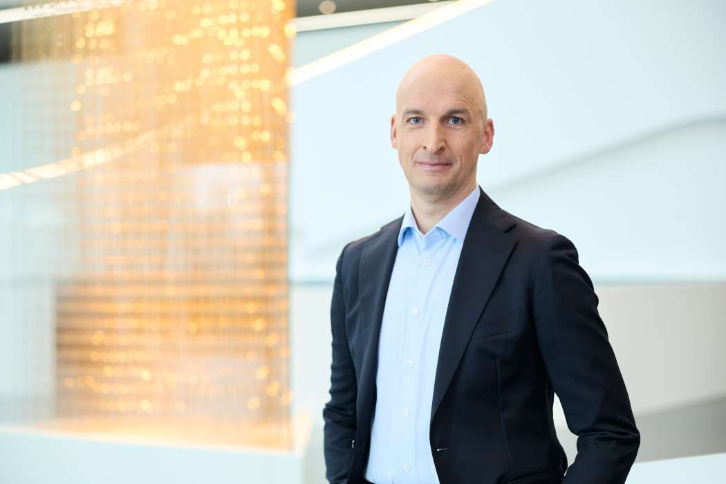 Continental verkauft ContiTech und konzentriert sich künftig ausschließlich auf das Reifengeschäft. Hier im Bild zu sehen ist Continental-CEO Christian Kötz | Bild: Continental