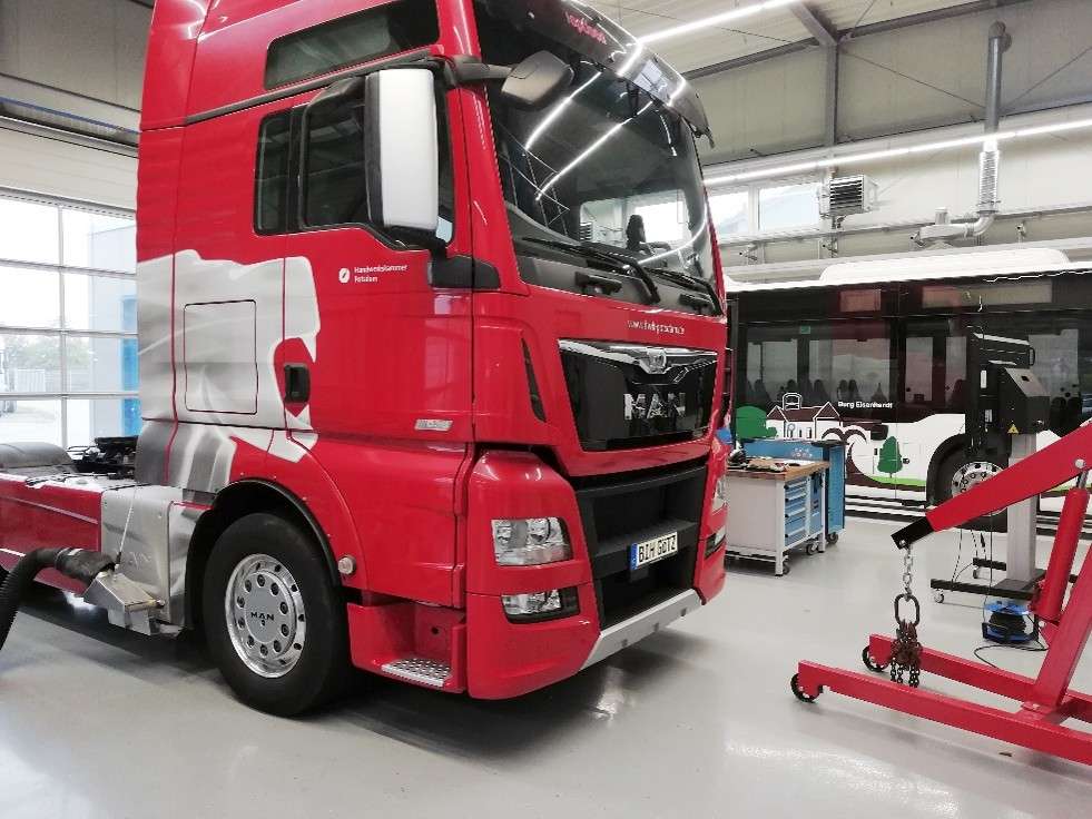 Vorbereitung zur Sicherheitsprüfung-Erstschulung am Bildungs- und Innovationscampus Handwerk der Handwerkskammer Potsdam. | Bild: Handwerkskammer Potsdam