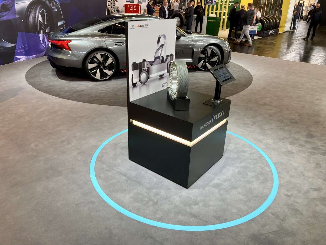 Hankook zeigte auf der Reifenmesse The Tire Cologne mehrere Neuheiten - mit Fokus auf Elektroantriebe. | Foto: G. Soller.