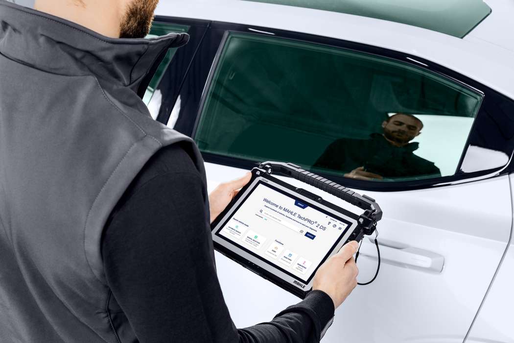 Der Stuttgarter Automobilzulieferer Mahle hat in Europa die Ferndiagnosefunktion RemotePro Air für das Diagnosetool TechPro 2 eingeführt. | Bild: Mahle