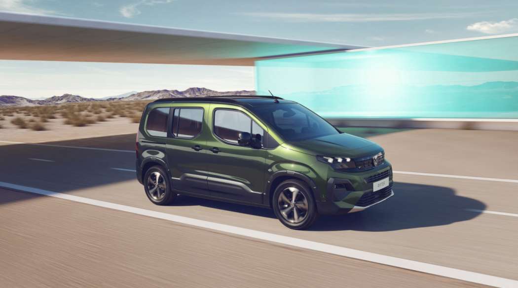 Für das neue Modelljahr bietet Peugeot mehr Motorenauswahl und Aussattungsoptionen für den Peugeot Rifter an. | Bild: Peugeot
