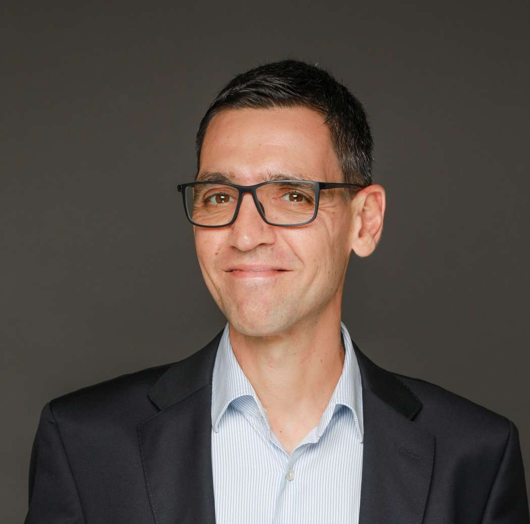 Thomas Papez übernimmt bei Rowe die globale Verantwortung für Vertrieb und Marketing in über 80 Ländern und bringt dafür mehr als 25 Jahre internationale Führungserfahrung in der Automobil- und Mobilitätsbranche mit. | Bild: Rowe