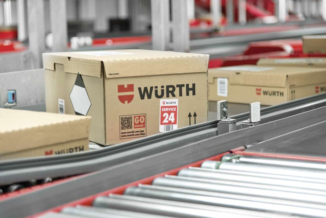 Über eine Schnittstelle und den Importassistenten wird die Werbas-Werkstattsoftware mit dem Online-Shop von Würth verbunden, so dass nicht nur Informationen zu den Produkten abgerufen werden können, sondern auch Artikel-Bestellungen direkt aus den Auftragsbearbeitungen heraus möglich sind. | Bild: Würth.